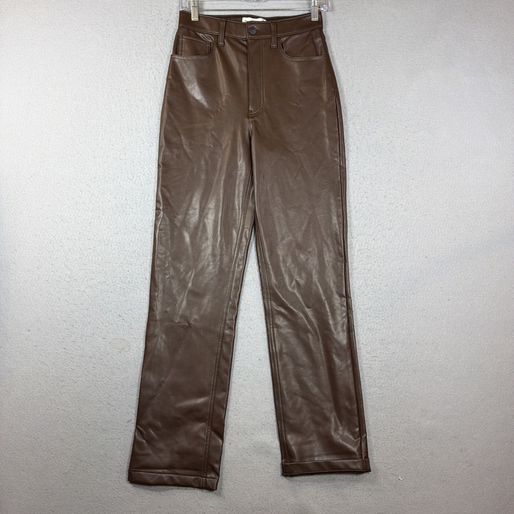 ABERCROMBIE & FITCH The 90's Straight Ultra High Rise Faux Leather Pants - 26/2